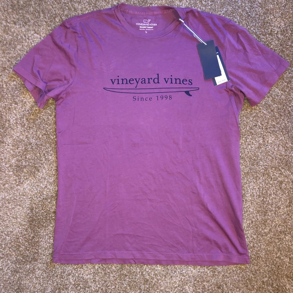 NWT Vineyard Vines Large T Shirt